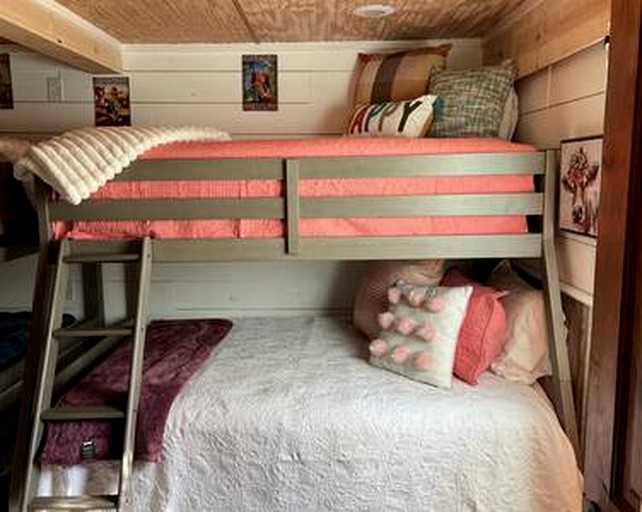 Vacation Rentals (United States of America, --, --)