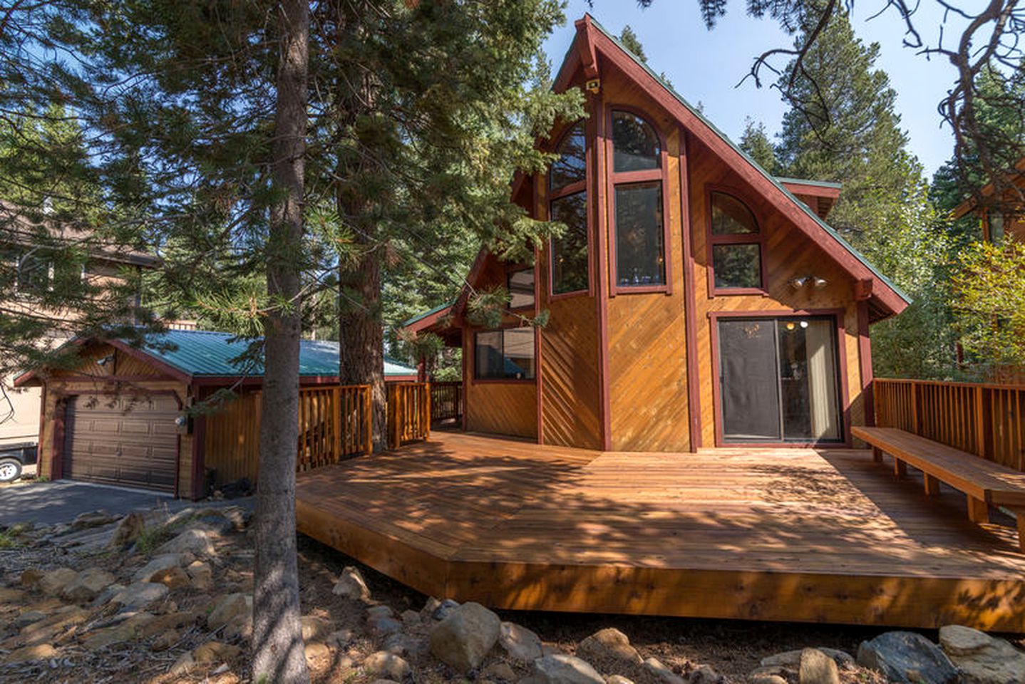 A-Frame Cabins (Truckee, California, United States)