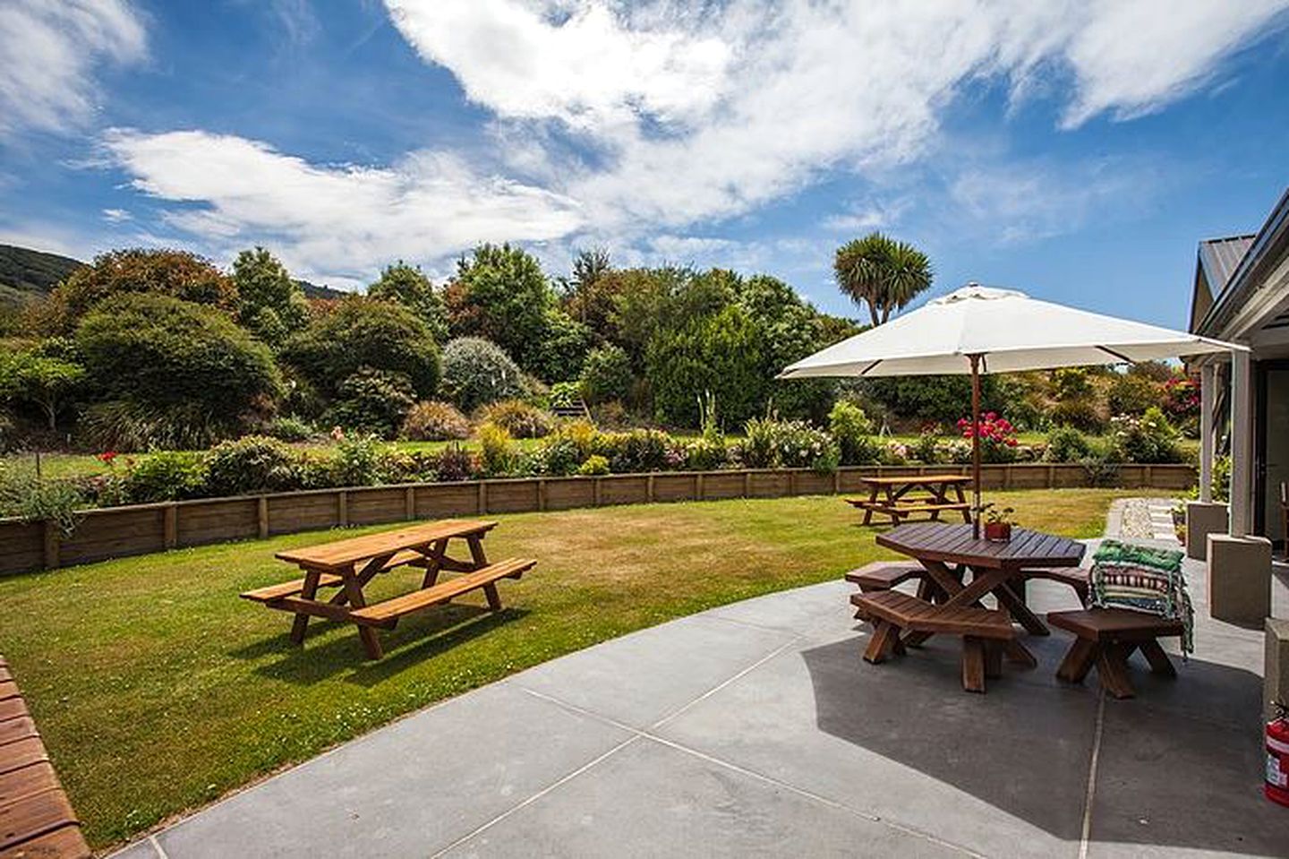 Nature Lodges (Dunedin, South Island, New Zealand)