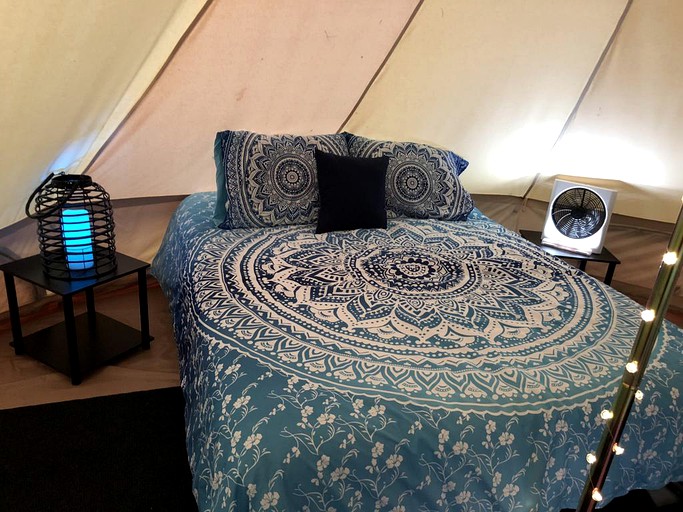 Bell Tents (Broken Bow, Oklahoma, United States)