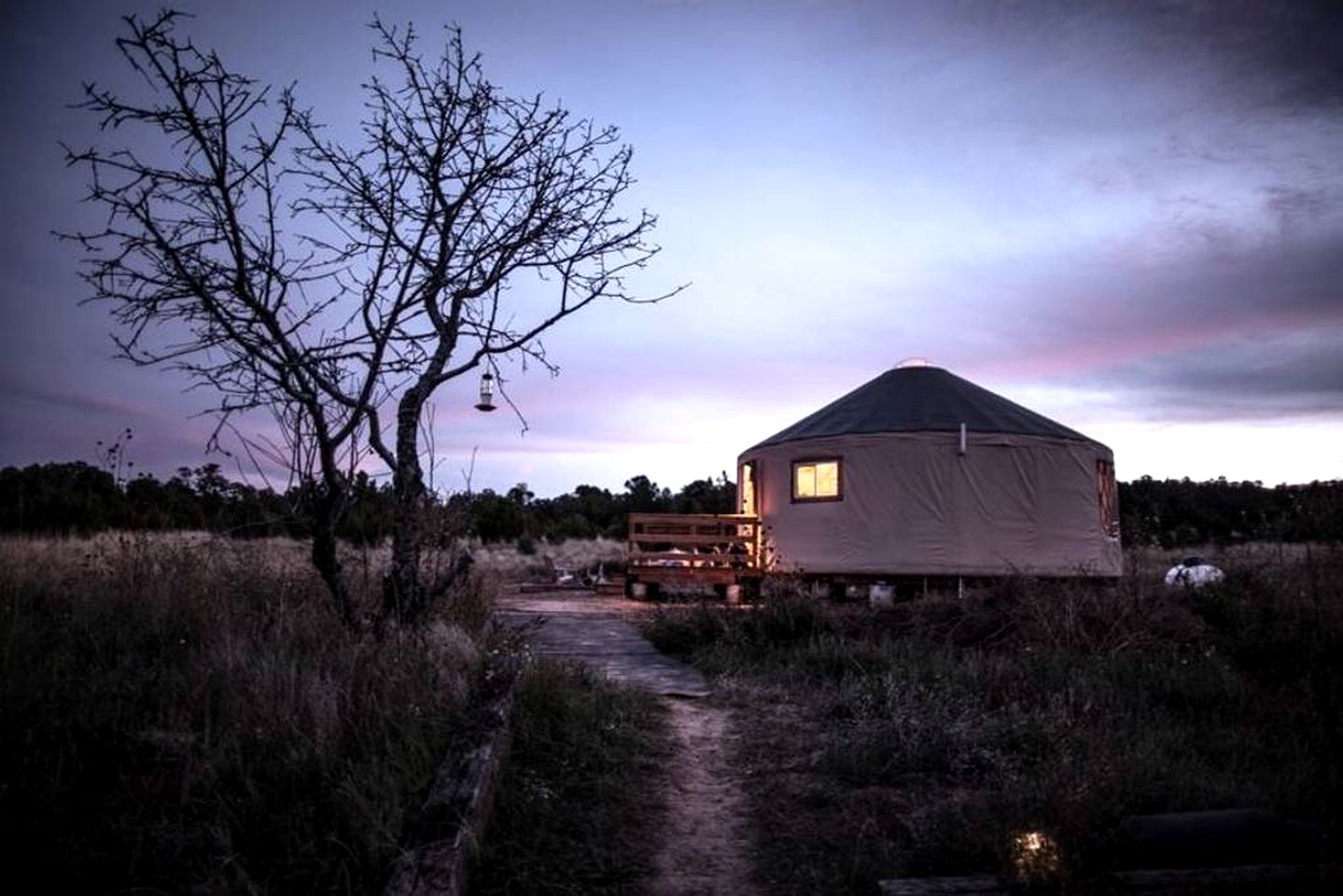Yurts (Edgewood, New Mexico, United States)