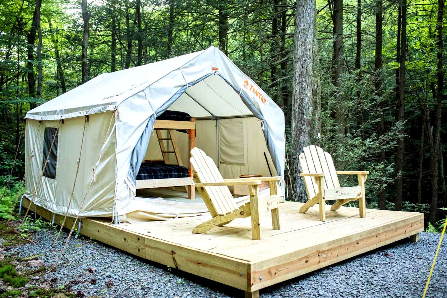 Tented Cabins (Jim Thorpe, Pennsylvania, United States)