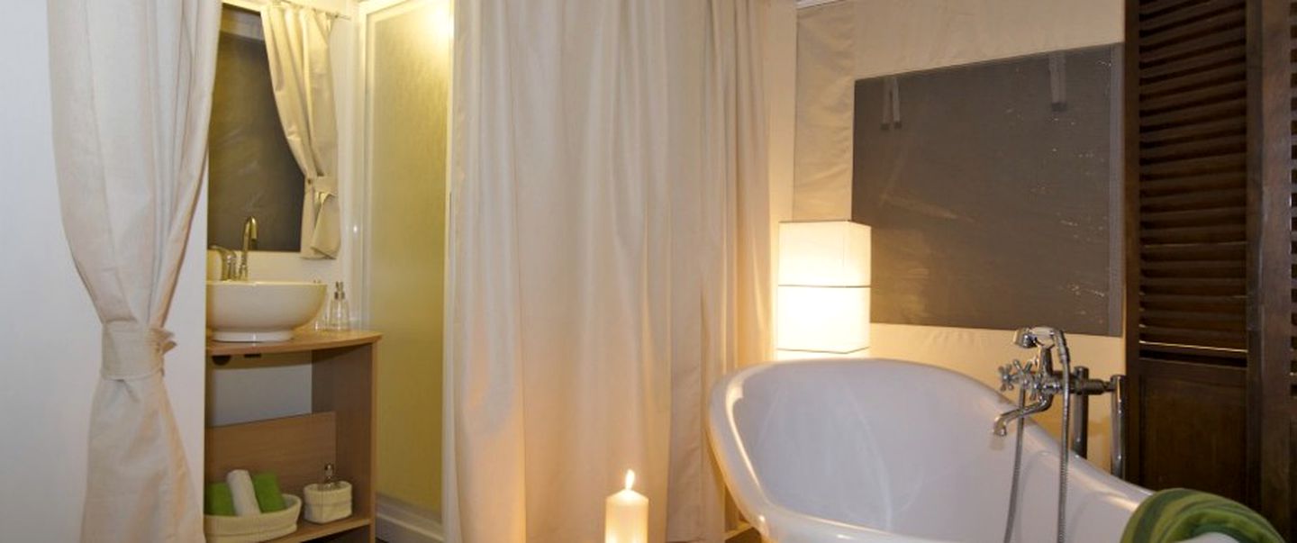 Tented Cabins (Cavriglia, Tuscany, Italy)