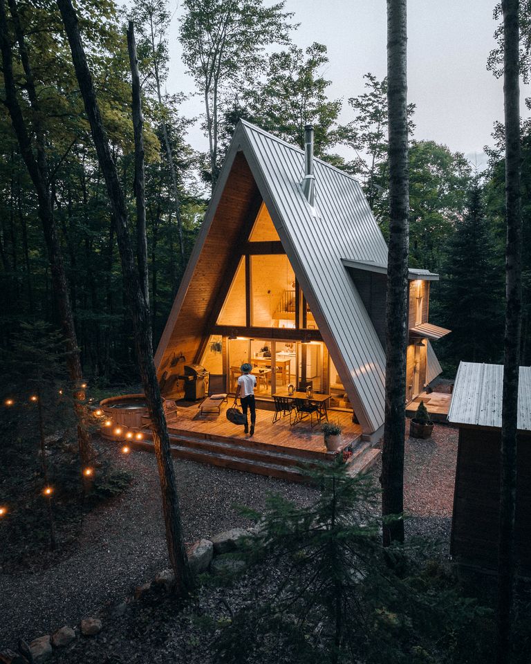 A-Frames (Canada, Pontiac, Quebec)