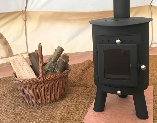 Bell Tents (Blond, Nouvelle-Aquitaine, France)