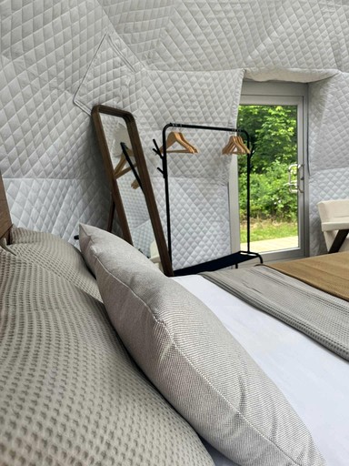 Yurts (Canada, Miller Lake, Ontario)