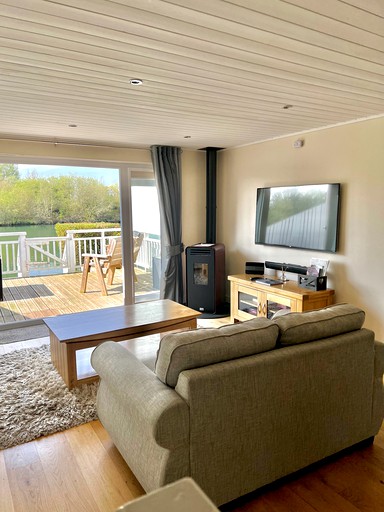 Vacation Rentals (United Kingdom, --, --)
