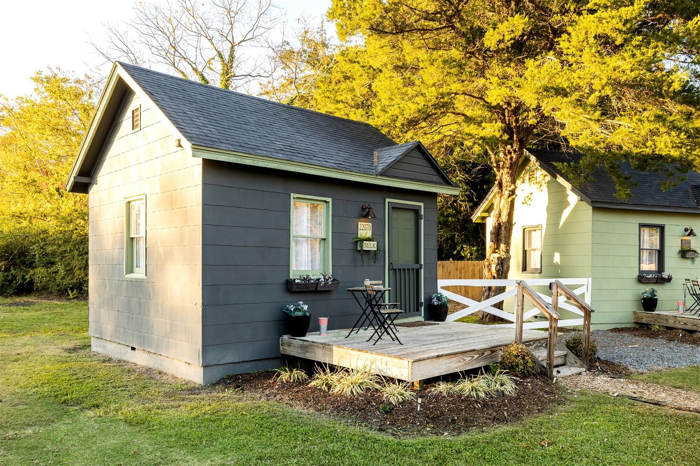 Secluded Tiny House with Fire Pit in Cape Charles, Virginia