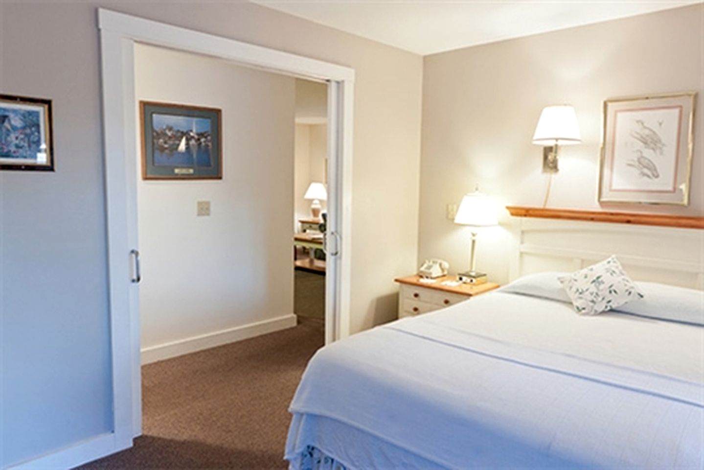 Homey Four-Person Room in a Gorgeous Bed and Breakfast near Camden, Maine
