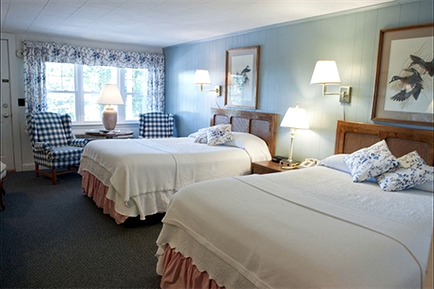 Fabulous Bed and Breakfast Getaway for Four in Lincolnville, Maine