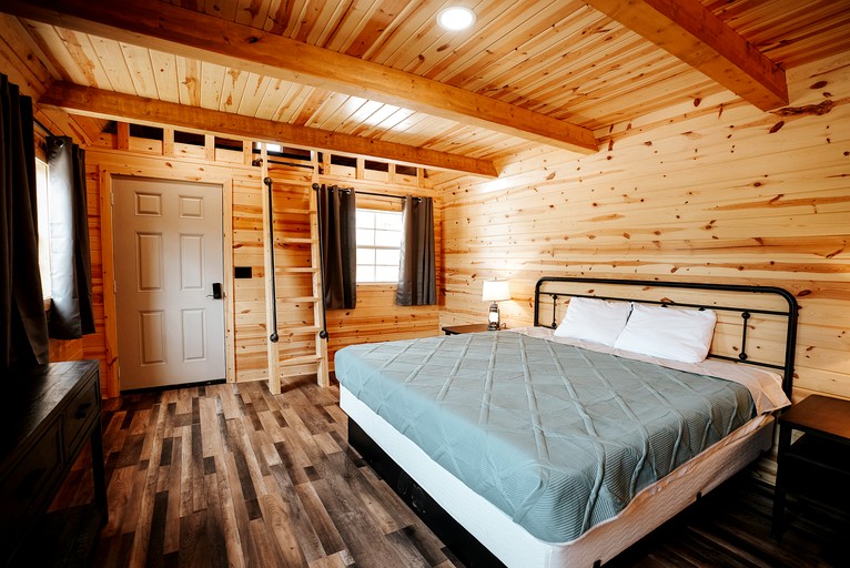 Cabins (United States of America, Rapid City, South Dakota)