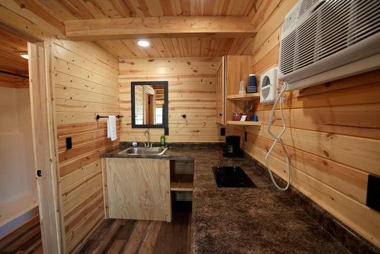 Cabins (United States of America, Rapid City, South Dakota)