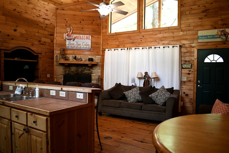 Cabins (United States of America, Broken Bow, Oklahoma)