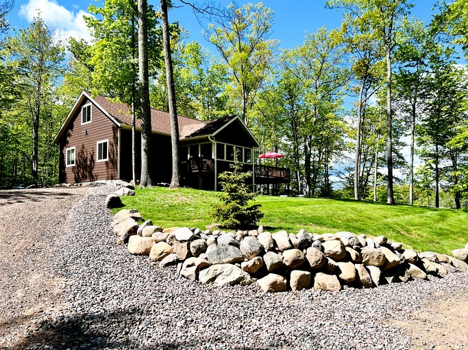 Cabins (United States of America, Stone Lake, Wisconsin)