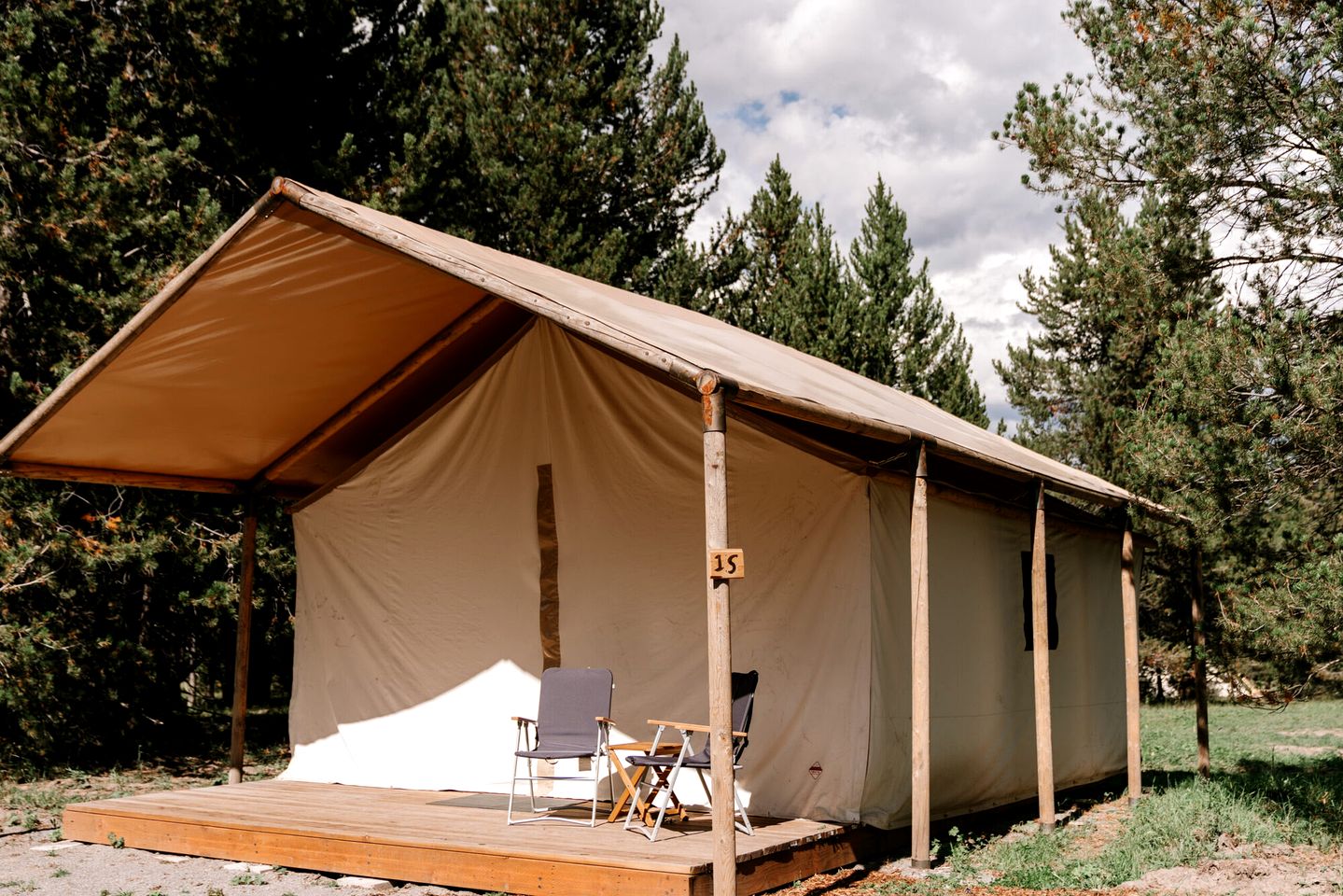 Luxurious Safari Tent on an Eco-Friendly Glamping Retreat for a Wonderful Escape in Nature in Island Park, Idaho
