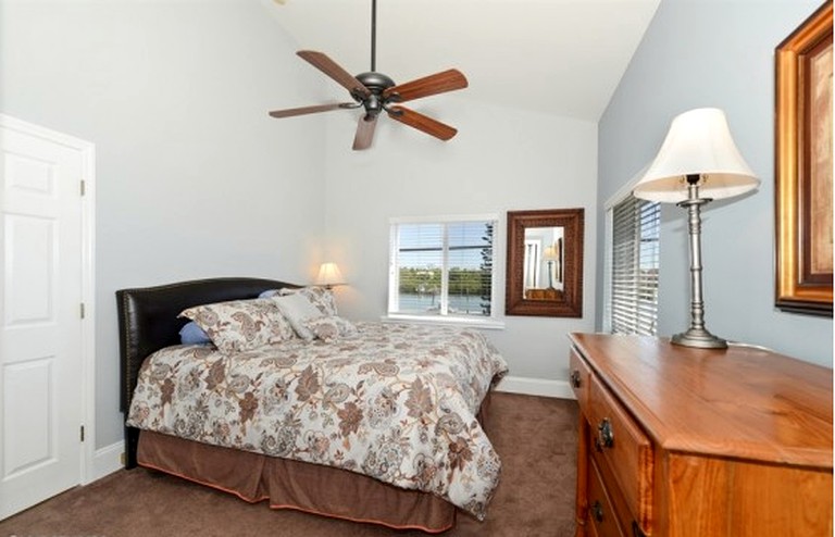 Nature Lodges (Indian Rocks Beach, Florida, United States)