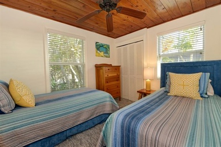 Nature Lodges (Indian Rocks Beach, Florida, United States)