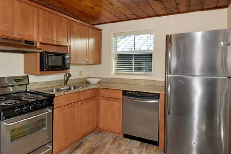 Nature Lodges (Indian Rocks Beach, Florida, United States)