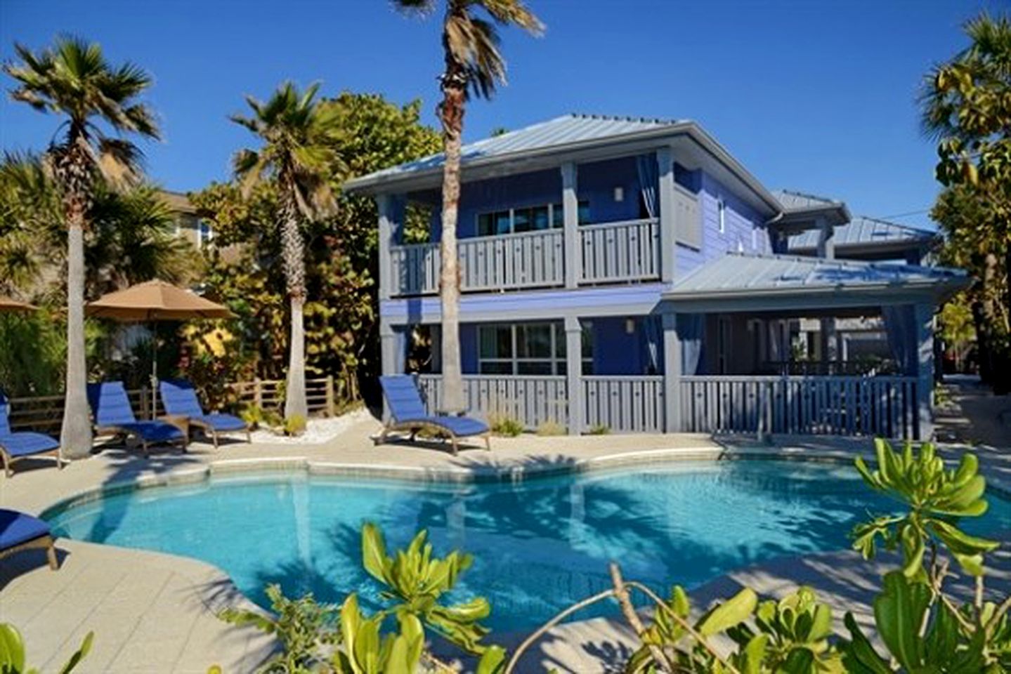 Nature Lodges (Indian Rocks Beach, Florida, United States)