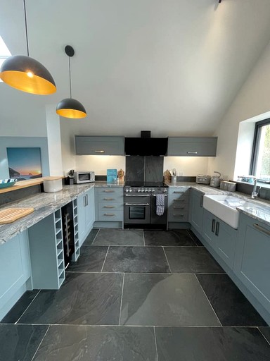 Cottages (United Kingdom, Camelford, England)
