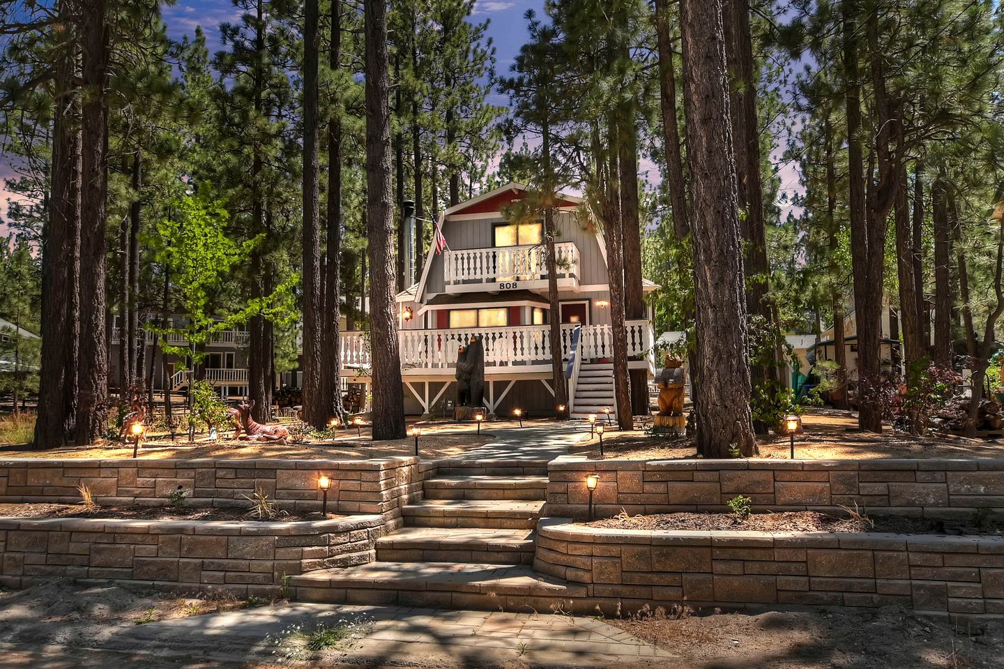 Tranquil Cabin with Barbecue and Beautiful Outdoor Living Space in Big Bear Lake, California