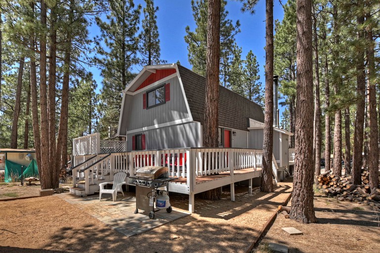 Cabins (United States of America, Big Bear City, California)