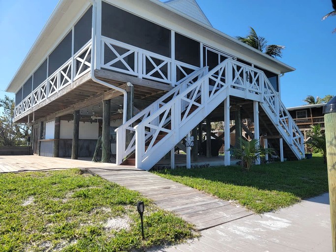 Cottages (United States of America, Placida, Florida)
