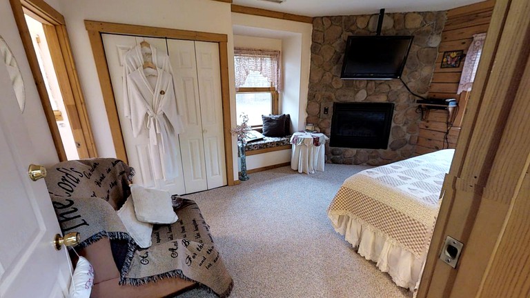 Nature Lodges (Arrington, Virginia, United States)
