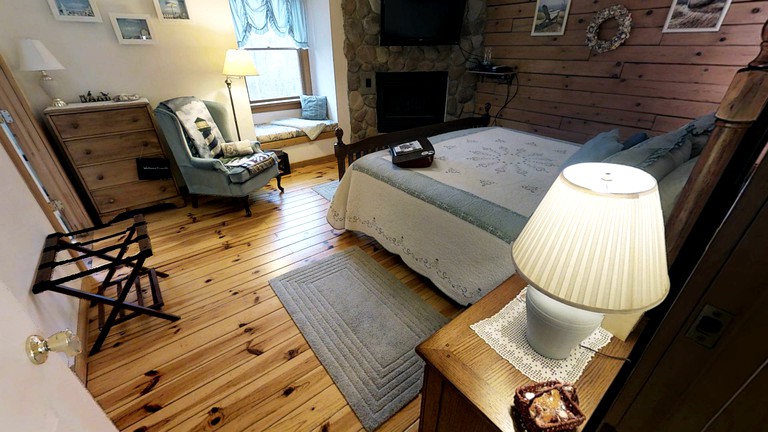 Nature Lodges (Arrington, Virginia, United States)