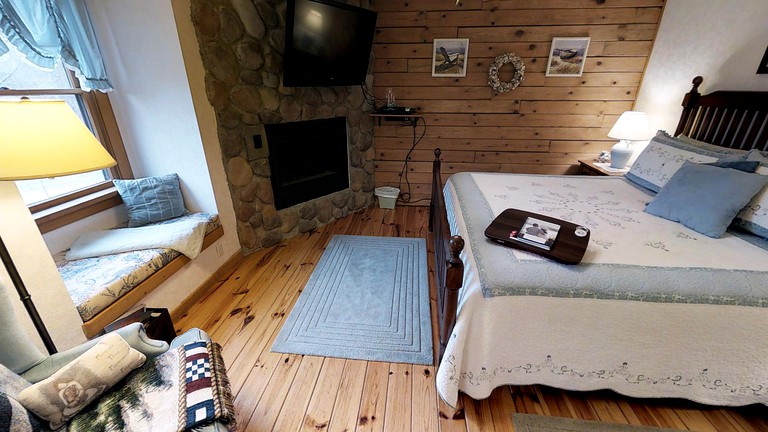 Nature Lodges (Arrington, Virginia, United States)