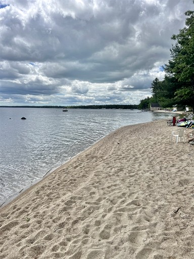 Cottages (United States of America, Sebago, Maine)