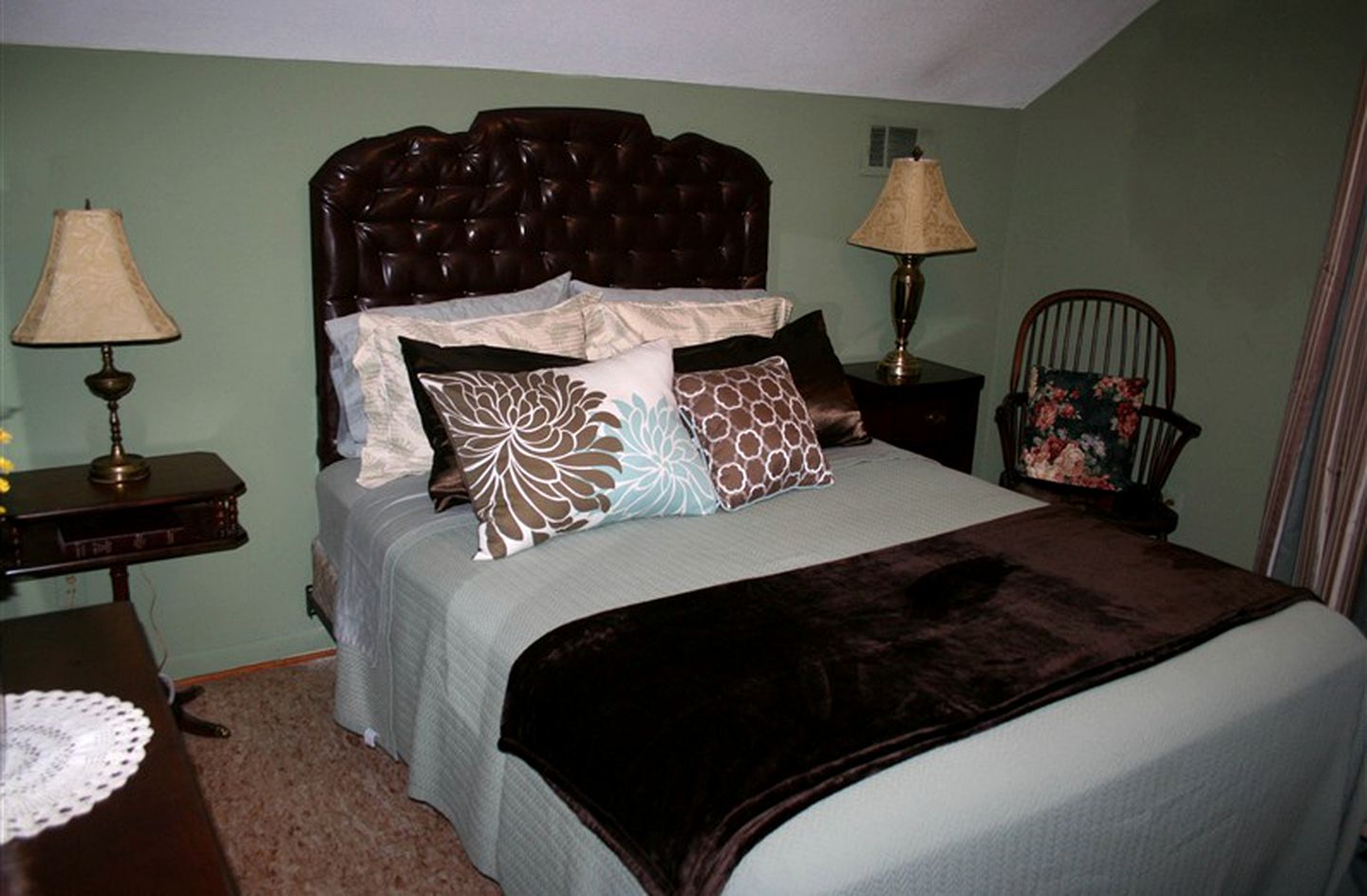 Nature Lodges (Vance, Alabama, United States)