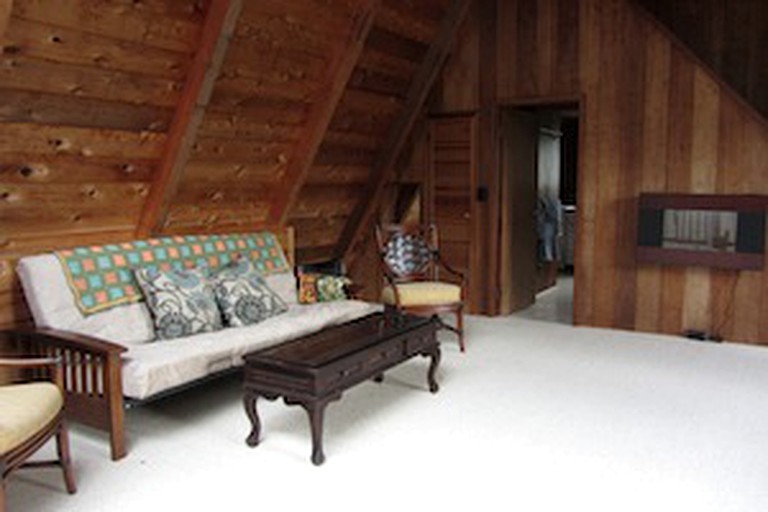 A-Frame Cabins (Volcano, Hawaii, United States)