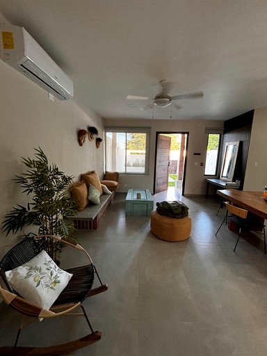 Vacation Rentals (Panama, --, --)