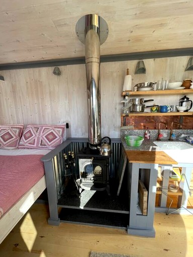 Tiny Houses (United Kingdom, Camelford, England)