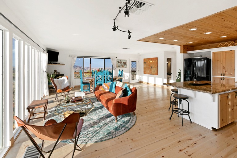 Floating Homes (United States of America, Joshua Tree, California)