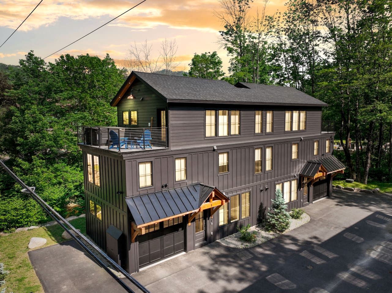 Luxury Cabin Retreat Near Cranmore Mountain in North Conway, New Hampshire