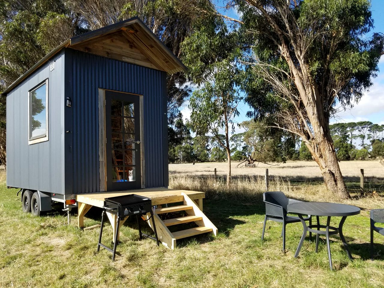 Victoria tiny house for a romantic getaway in Australia