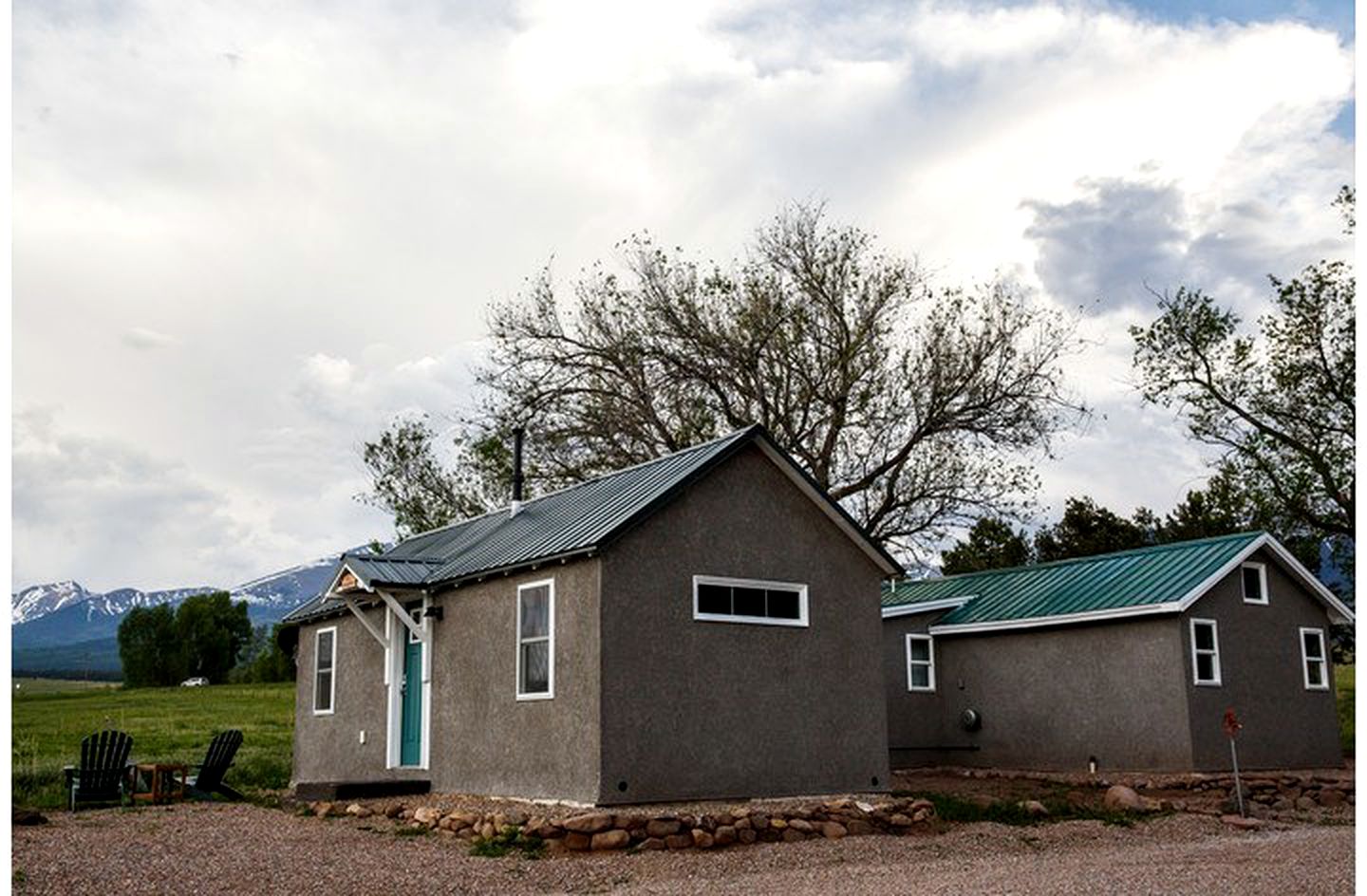 Cottages (Hillside, Colorado, United States)
