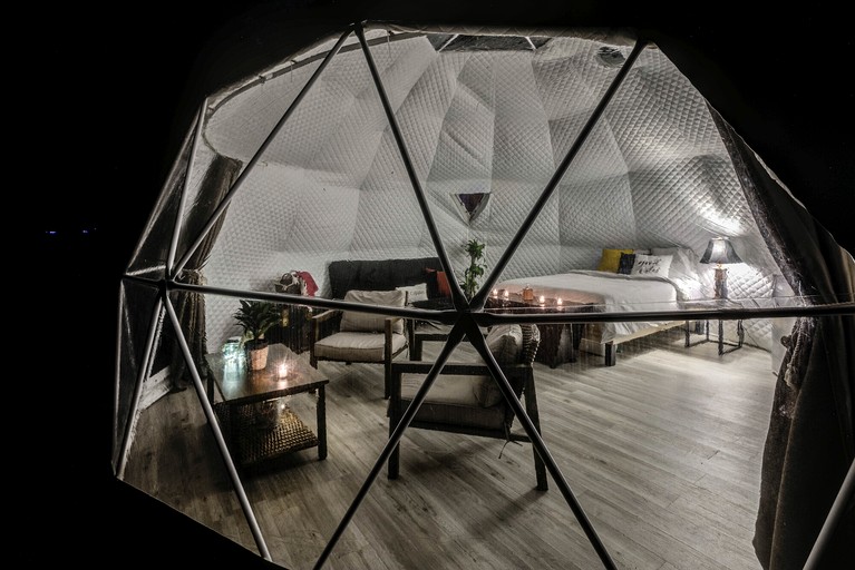 Domes (Canada, Petawawa, Ontario)