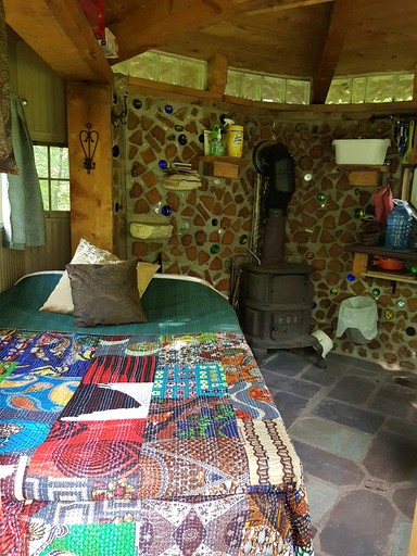 Vacation Rentals (Canada, --, --)