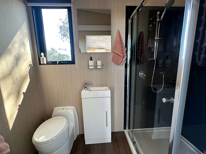 Vacation Rentals (Australia, --, --)