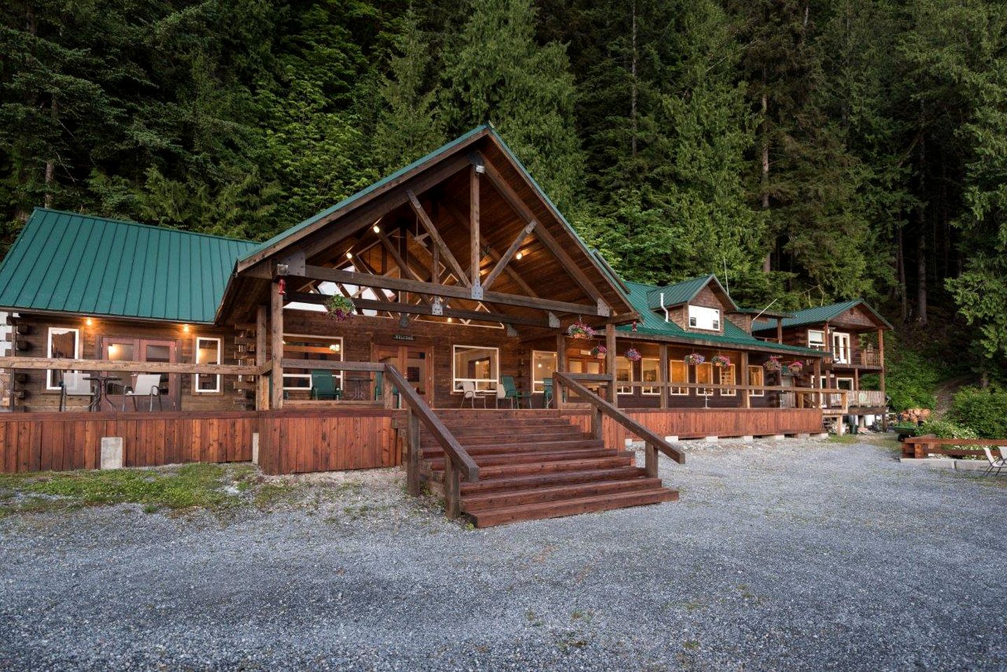 Nature Lodges (Powell River, British Columbia, Canada)