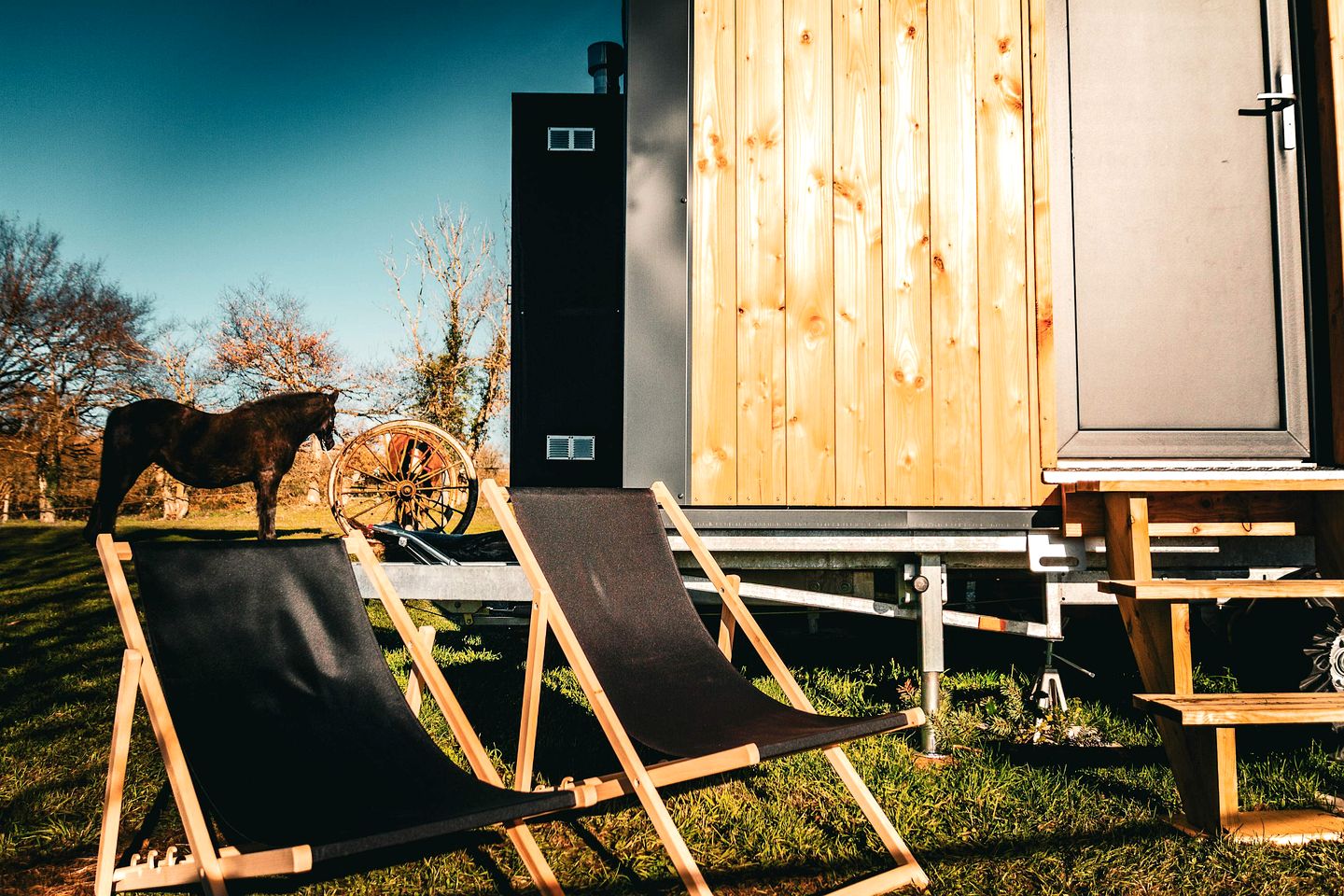 Breathtaking Panoramic Eco-Home with Solar Power near Volcanoes of Auvergne, Charbonnières-les-Vieilles, France