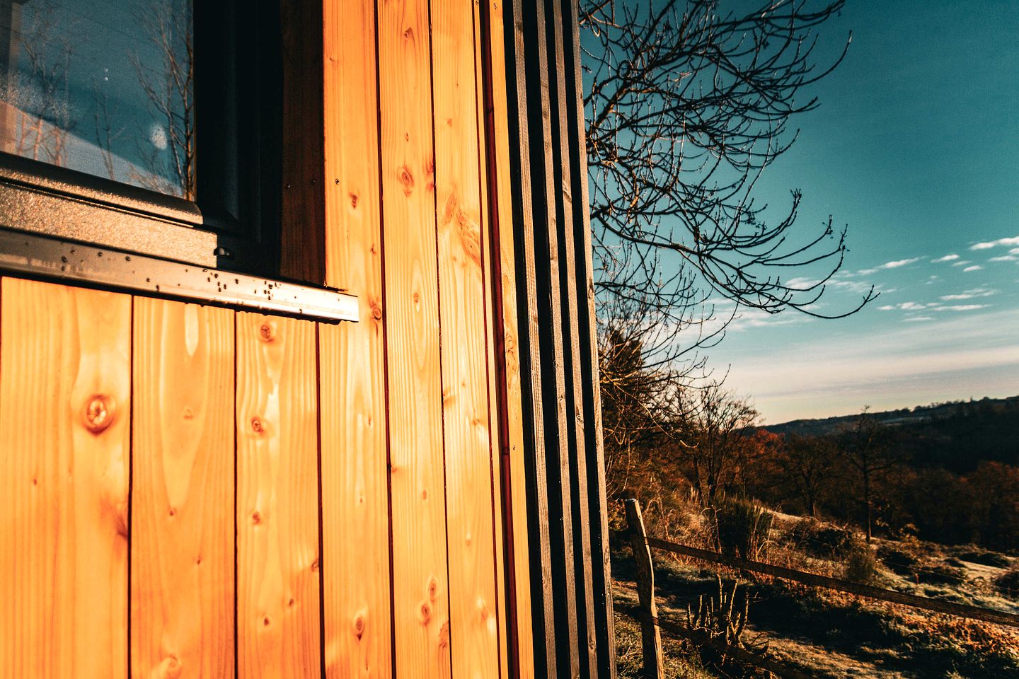 Breathtaking Panoramic Eco-Home with Solar Power near Volcanoes of Auvergne, Charbonnières-les-Vieilles, France