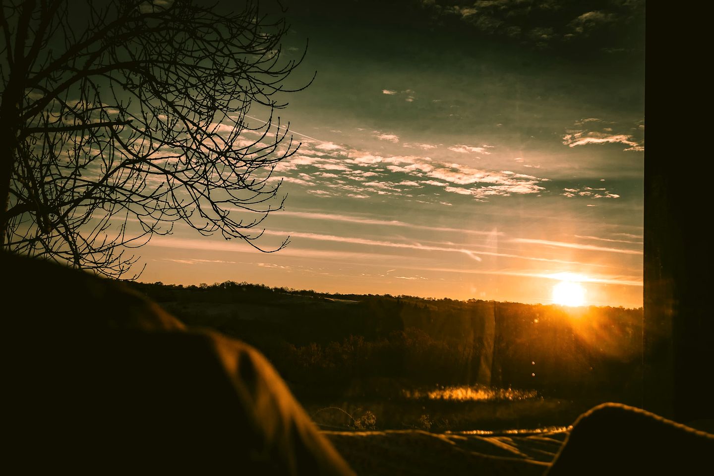 Breathtaking Panoramic Eco-Home with Solar Power near Volcanoes of Auvergne, Charbonnières-les-Vieilles, France