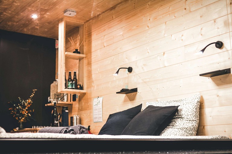 Vacation Rentals (France, Charbonnières-les-Vieilles, Auvergne-Rhône-Alpes)