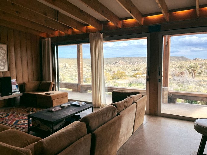 Vacation Rentals (United States of America, Pioneertown, California)