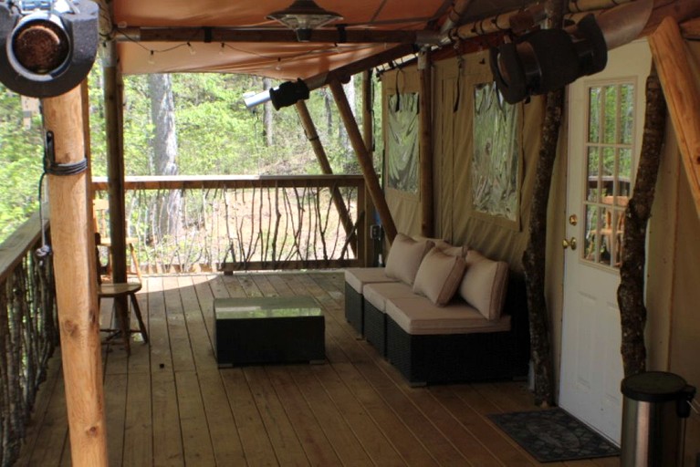 Yurts (United States of America, Trenton, Georgia)