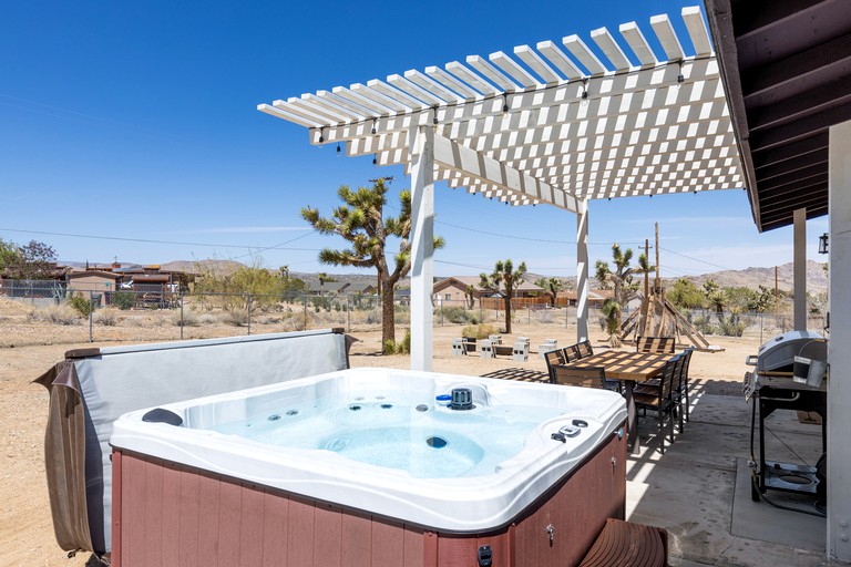 Floating Homes (United States of America, Joshua Tree, California)